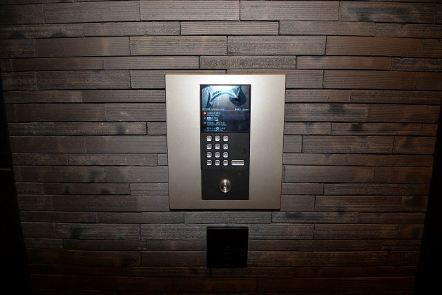 拡大写真:グランビスタ新神戸 7階705のオートロック