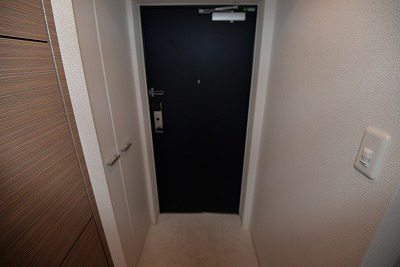 拡大写真:エスリード神戸海岸通 9階903の玄関