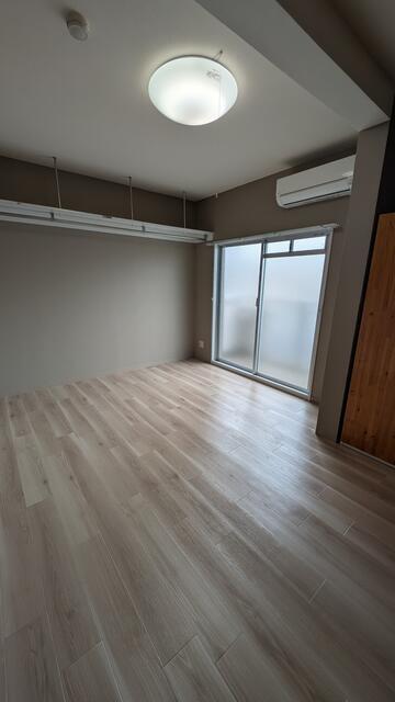 拡大写真:BELLTREE板宿SOUTH 4階404の居間