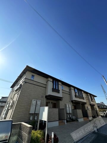 アルト ルーナの外観