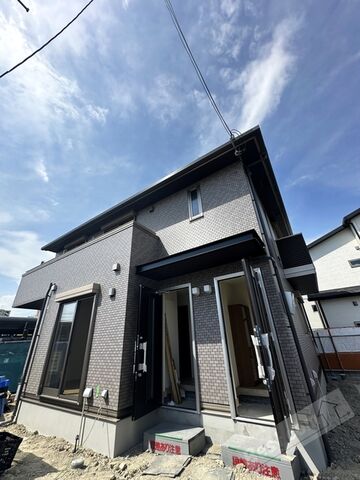 クインテット土生 Dの外観