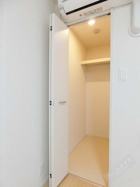 拡大写真:Casa Verde 4階402の内観