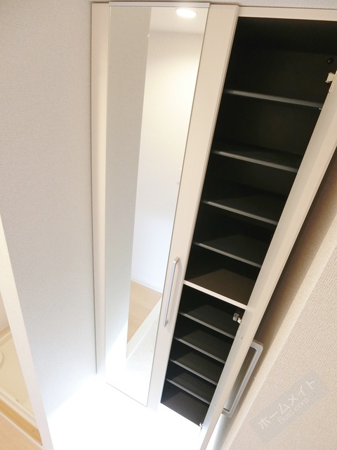 拡大写真:Casa Verde 4階402の内観
