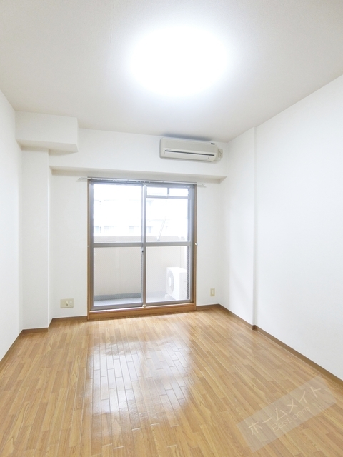 拡大写真:a la mode Hineno 4階410の内観