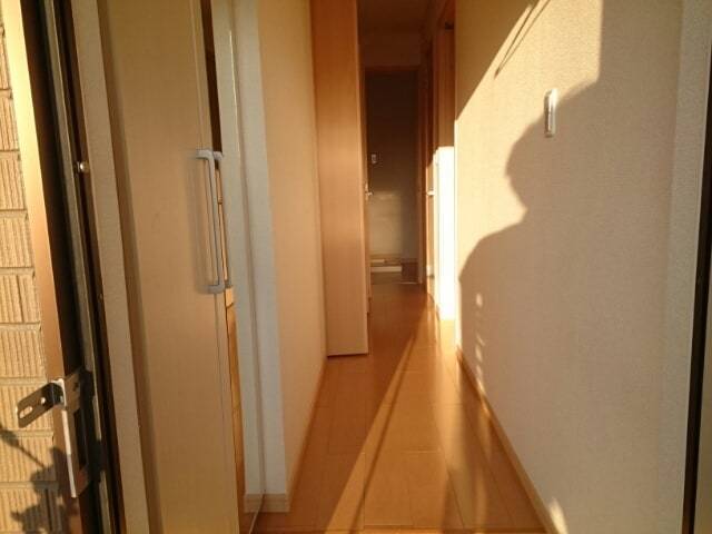 拡大写真:グレイス 1階103の内観