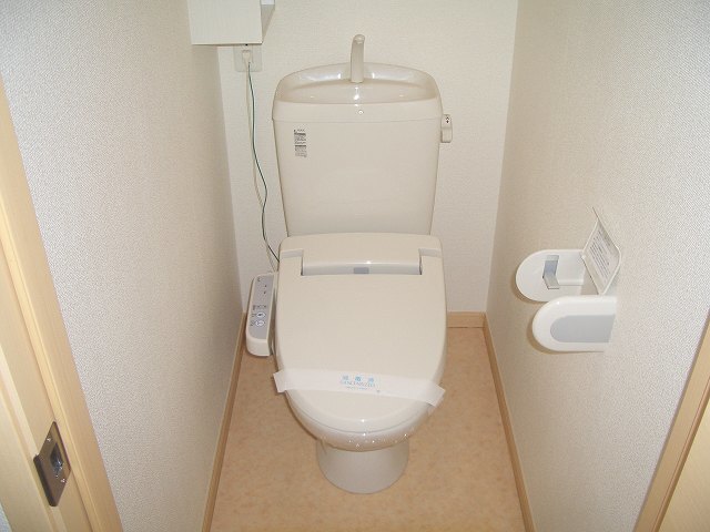 拡大写真:ベルクレスト 1階101の内観