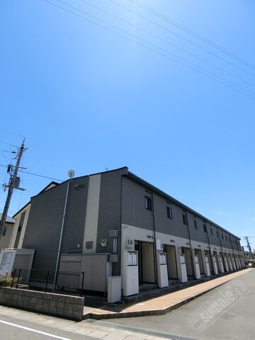 レオパレスウェルの外観