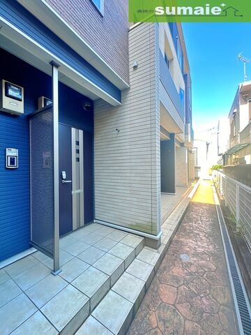 拡大写真:アーバンソレイユ 2階201の外観