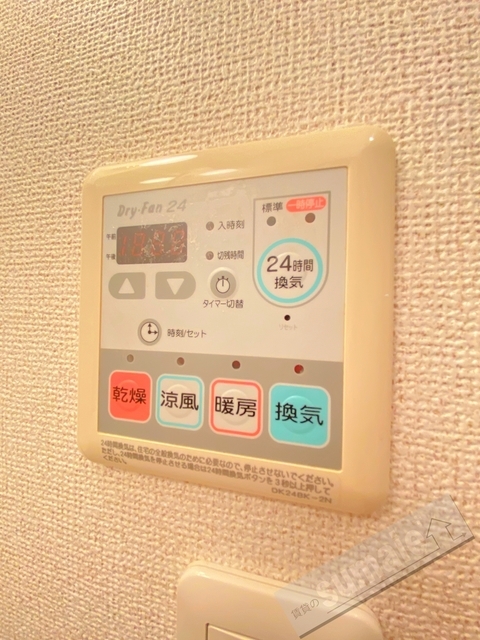 拡大写真:ウエスト・ヒル 1階105の内観