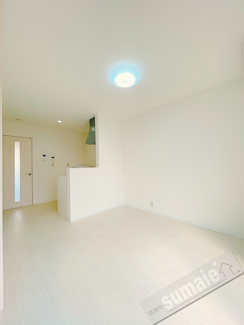 拡大写真:エクストリーム西小二里 1階105の内観