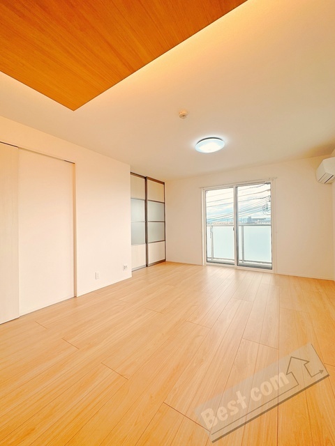 拡大写真:La maison Chico Rich 2階201の内観