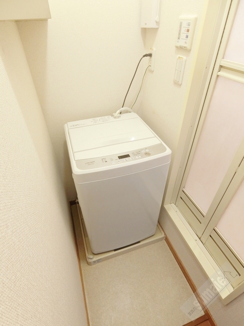 拡大写真:レオパレス山路 2階202の内観
