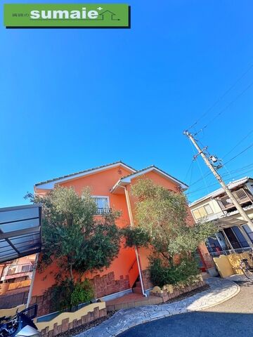 写真:ルガール直川の外観