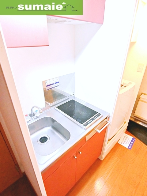 拡大写真:レオパレス和歌川 1階102の内観