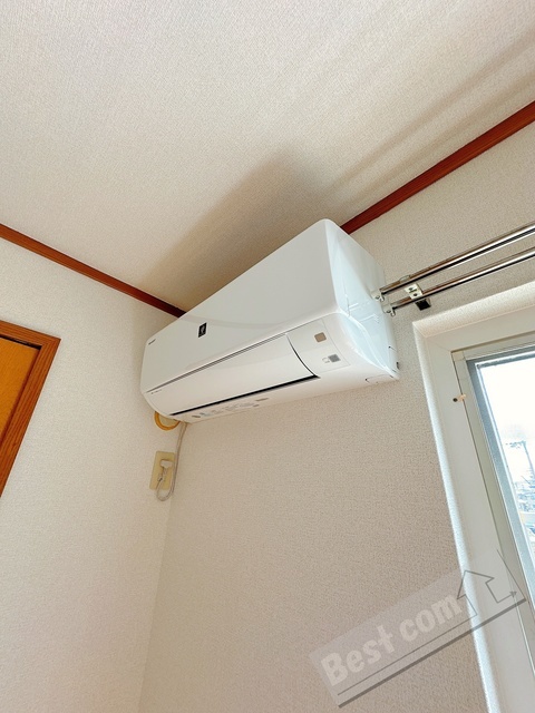 拡大写真:ラヴィーナⅡ 2階202の内観