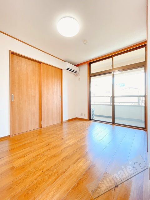 拡大写真:グレイスピア吹上 3階302の内観
