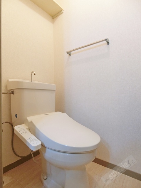 拡大写真:コートダジュールTⅡ A棟 2階0201の内観