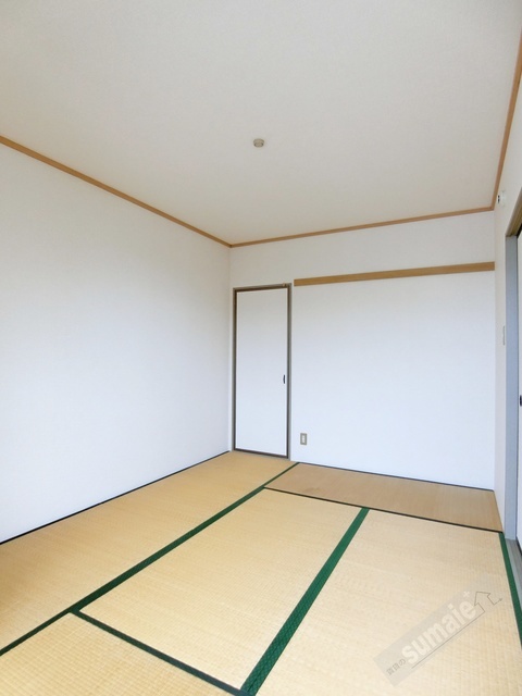 拡大写真:コートダジュールTⅡ A棟 2階0201の内観