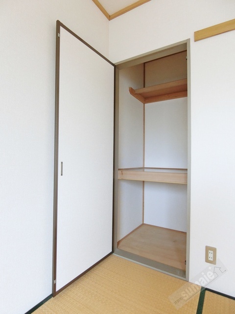 拡大写真:コートダジュールTⅡ A棟 2階0201の内観