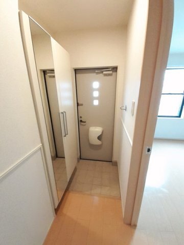 拡大写真:倉敷市西阿知町 1階101の玄関