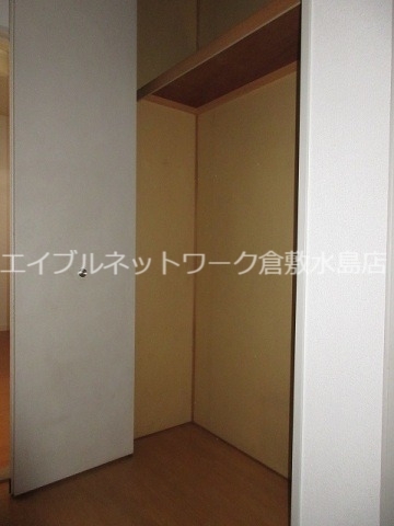 拡大写真:倉敷市玉島中央町2丁目 1階101の収納