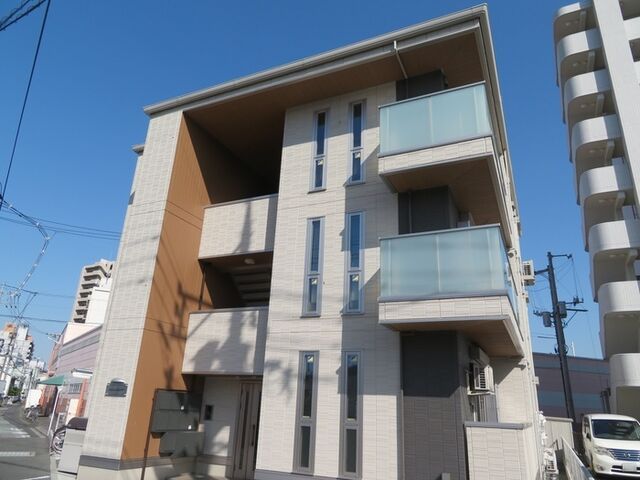 RESIDENCE阿知の外観
