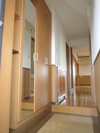 拡大写真:ローズヒルズ 1階101の内装