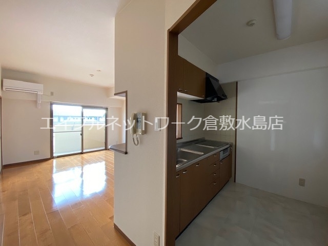 拡大写真:クレストール 4階406の内装