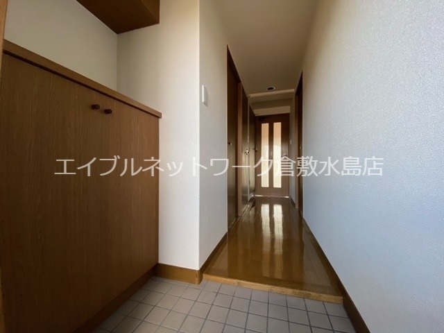 拡大写真:クレストール 4階406の玄関