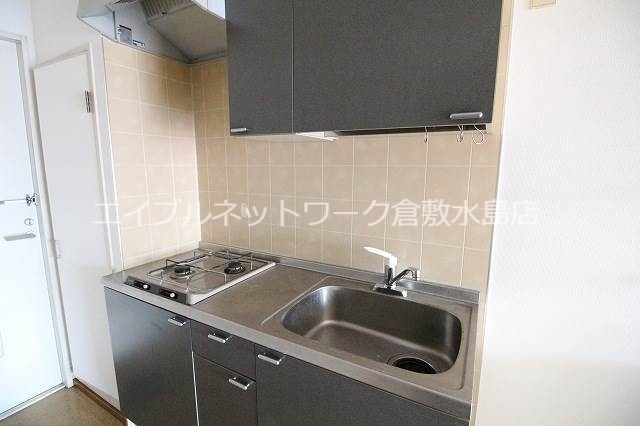 拡大写真:ドミール西口 B棟 2階201のキッチン