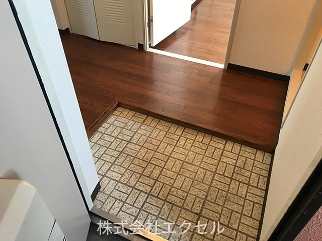 拡大写真:あきる野市小川東1丁目 3階K1の玄関