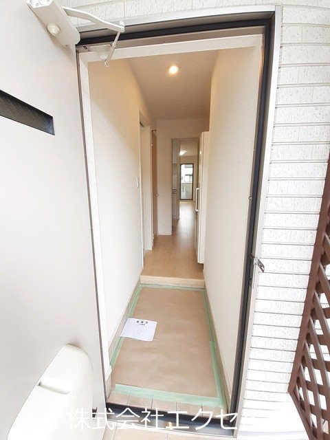 拡大写真:あきる野市秋川6丁目 1階102の玄関