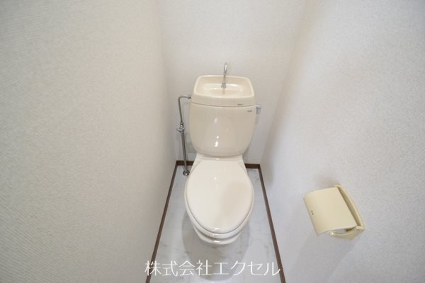 拡大写真:日野市大字日野 2階201のトイレ