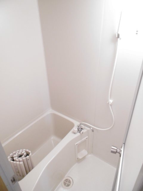 拡大写真:町田市小山町 3階305の風呂