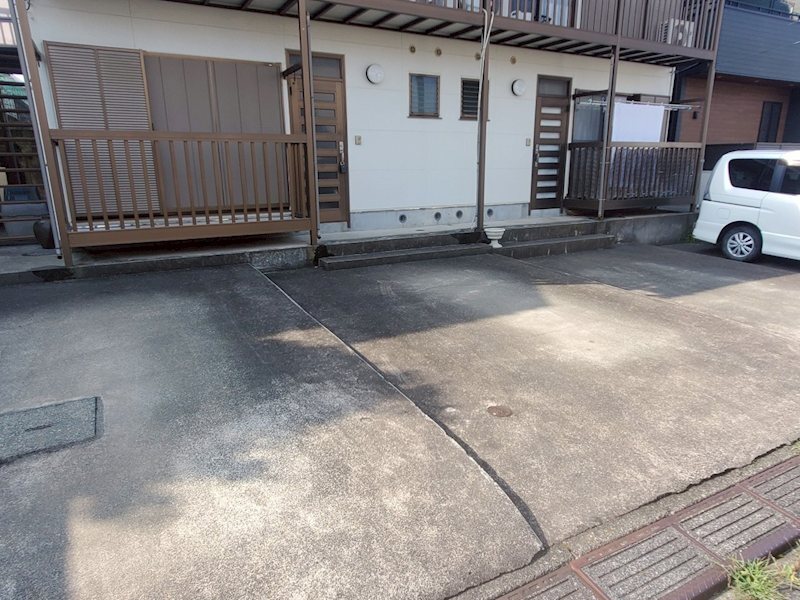 拡大写真:八王子市めじろ台4丁目 2階202の駐車場