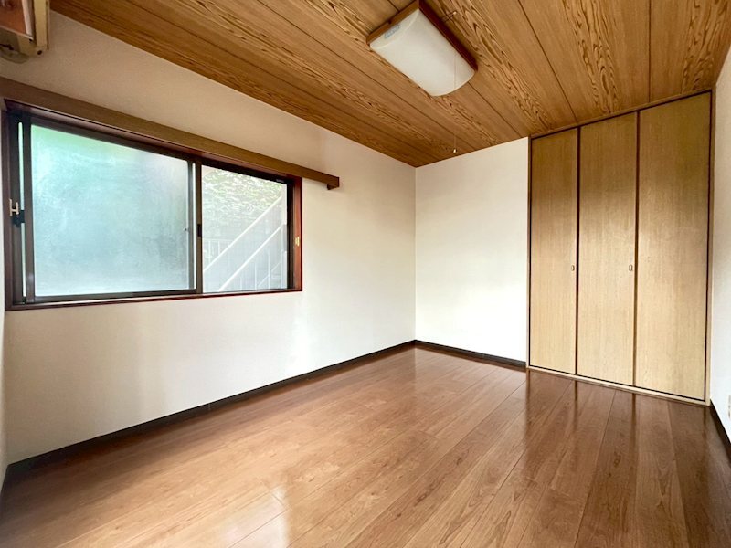 拡大写真:八王子市めじろ台4丁目 2階202のベッドルーム