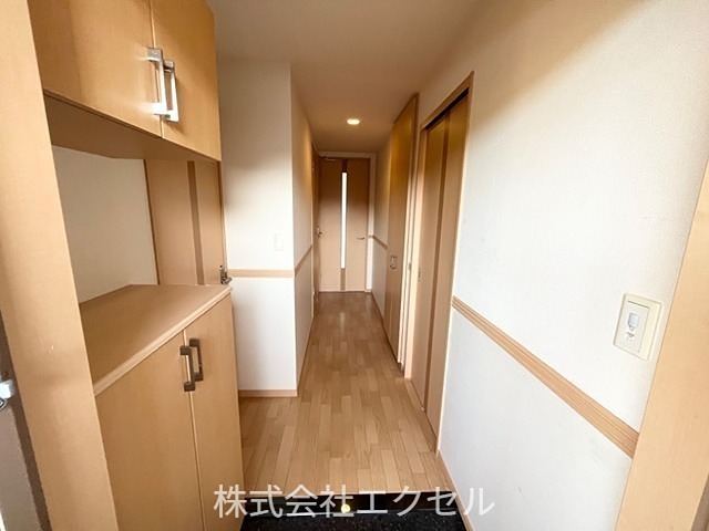 拡大写真:日野市豊田1丁目 2階207の玄関