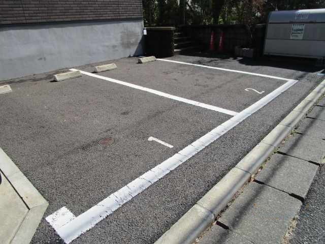拡大写真:町田市鶴川4丁目 2階203のその他