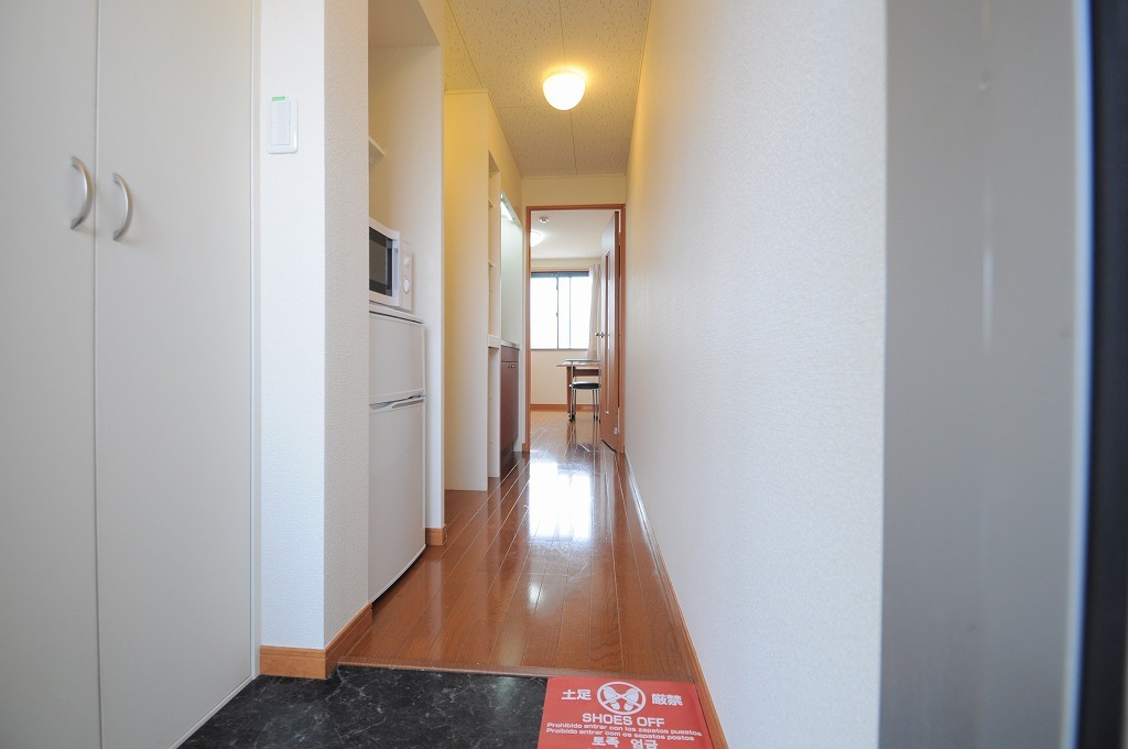 拡大写真:町田市忠生1丁目 1階K1の玄関