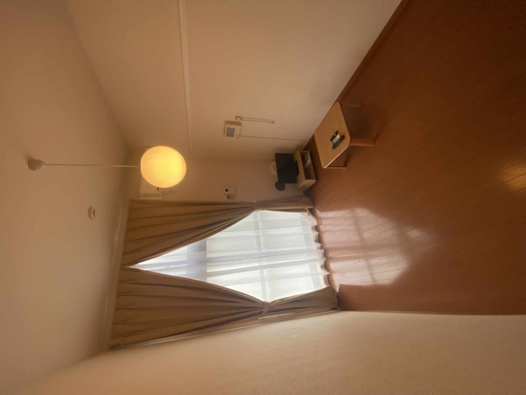 拡大写真:町田市小山町 1階102のリビング