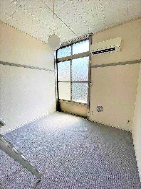 拡大写真:八王子市堀之内3丁目 2階201のリビング