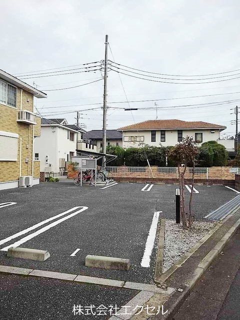 拡大写真:武蔵村山市伊奈平4丁目 1階101の駐車場