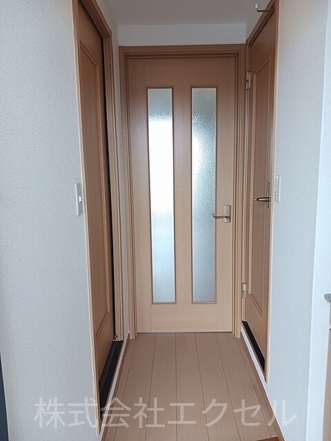 拡大写真:小平市小川町1丁目 4階403の玄関