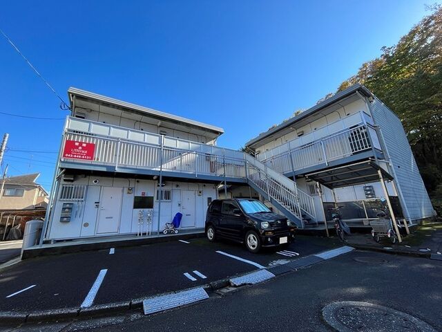 拡大写真：エステートピア八王子 1階102の外観
