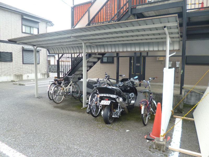 拡大写真:羽村市小作台2丁目 1階101の駐車場