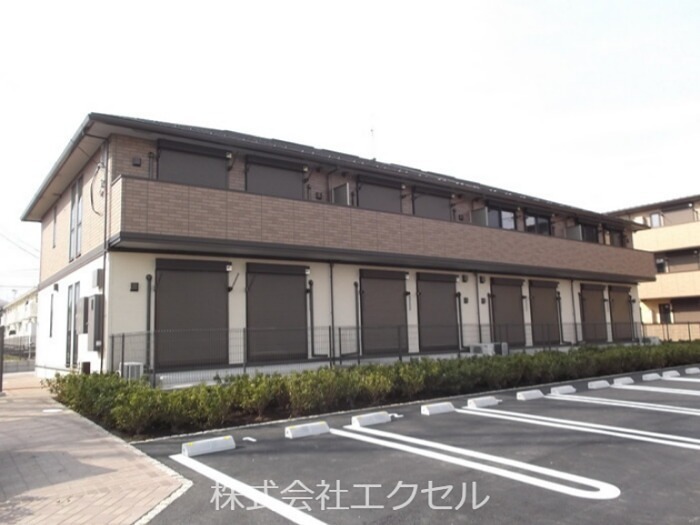 拡大写真:グランメール2番館 1階103の駐車場