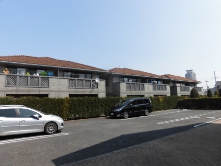 拡大写真:GreenForest聖蹟 1階B102の駐車場