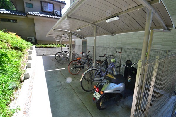 拡大写真:八王子市大和田町6丁目 2階201のその他共有部分