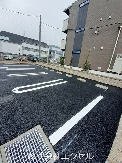 拡大写真：青梅市師岡町４丁目 1階101の駐車場
