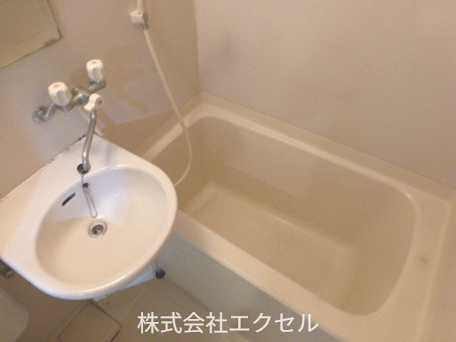 拡大写真:植村ビル 3階223の風呂
